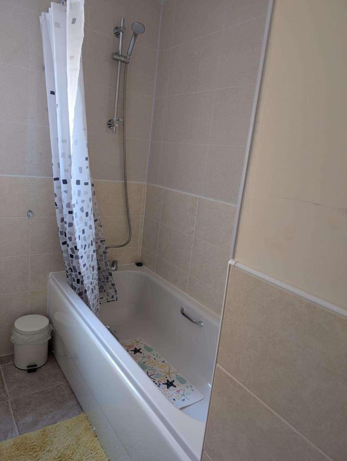 Holytown Homes المظهر الخارجي الصورة
